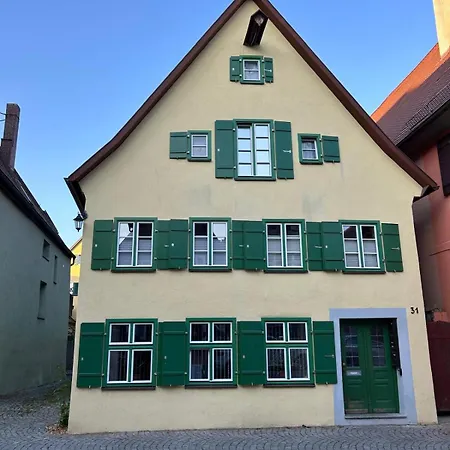 Dornroeschen Dinkelsbühl